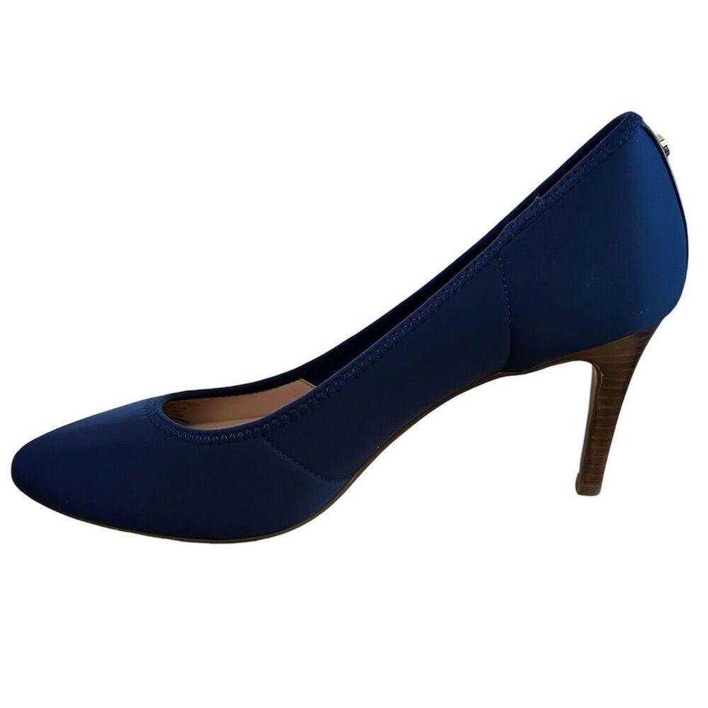Taryn Rose Tess Women's Blue Pointed Toe Stiletto Pumps Size 10B - Picture 4 of 9